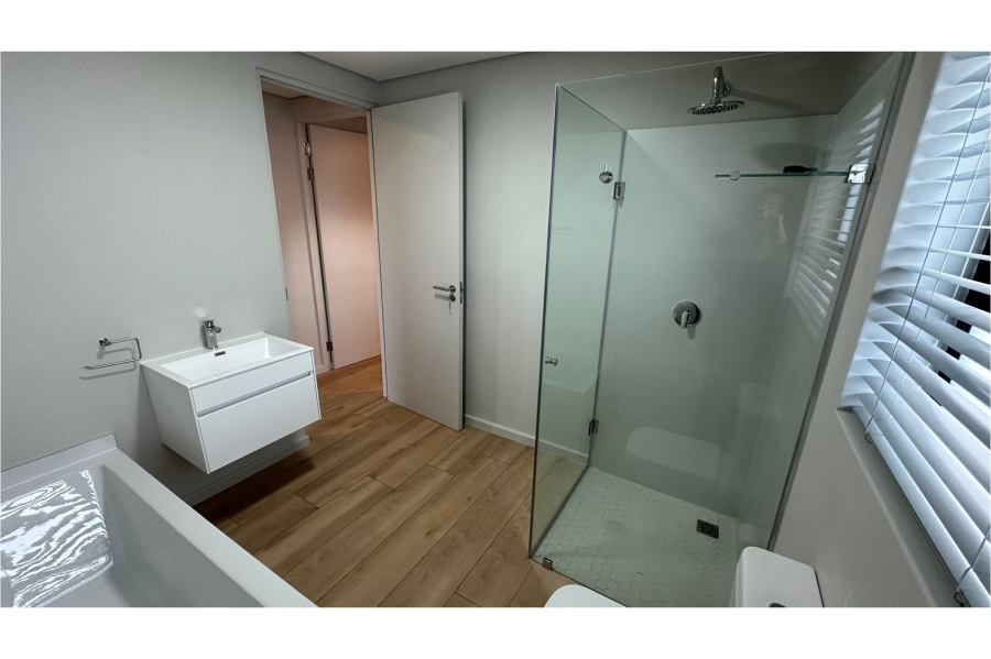 To Let 3 Bedroom Property for Rent in Lemoenkloof Western Cape